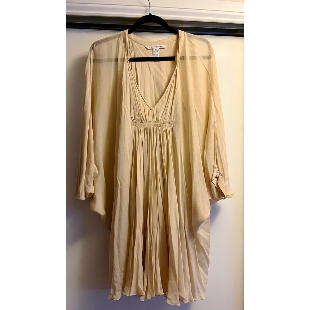 Diane Von Furstenberg nude silk dress